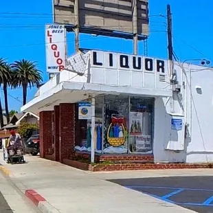 the outside of a liquor shop