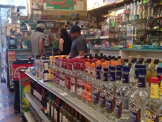 Bud's Liquor Store