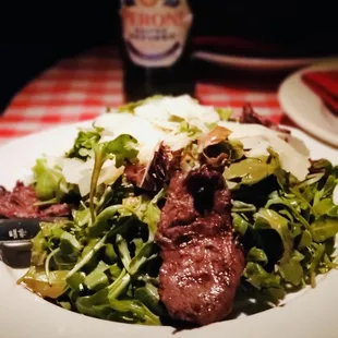 Hanger steak salad