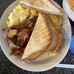 Some classic breakfast
