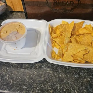 food, nachos