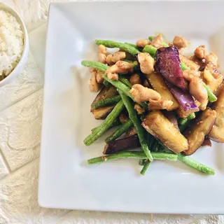 Stir-Fried Green Bean with Egg Plant