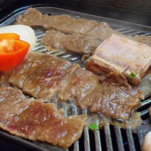 Gal Bi (Marinated Beef Short Ribs)