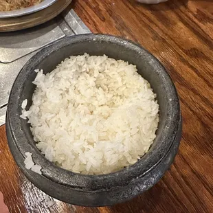 Hot pot of steamed rice