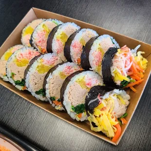 Tuna kimbap