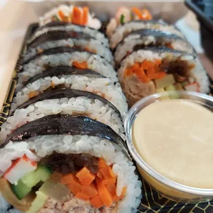 Tuna kimbap