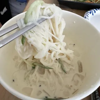 13. Cold Bean Noodle./