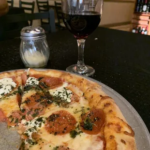 My all-time favorite real Italian margarita pizza!!!