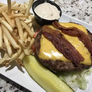 Bacon Cheeseburger