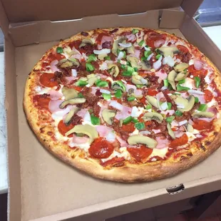 Unlimited topping pizza