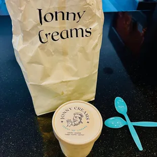 Jonny Creams Take Out