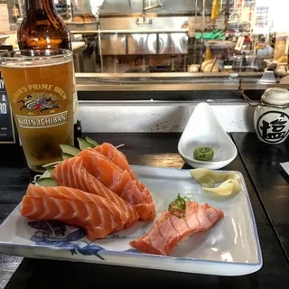 Salmon Sashimi