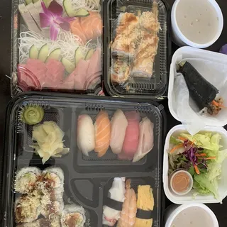 Salmon Skin Hand Roll