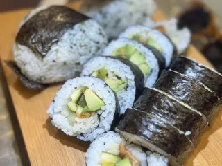 Musashi’s Sushi & Roll
