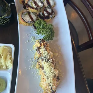 Crunchy Salmon Roll