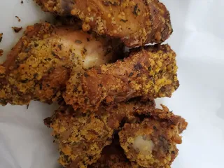 TJ's Pizza Wings N Things