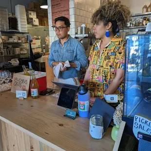 'nattys, dooboos &amp; boos' event - laughing gems wine