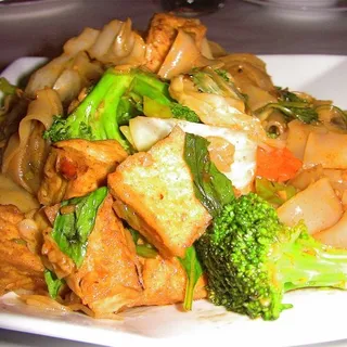 Drunken Noodle