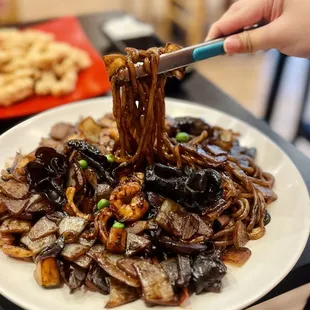 Haemul Jaengban Jjajangmyeon /