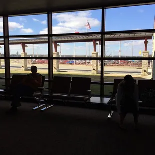 I love small airports