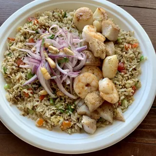 SEAFOOD FRIED RICE (CHAUFA DE MARISCOS)