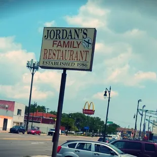 a sign for jordan's family restaurant