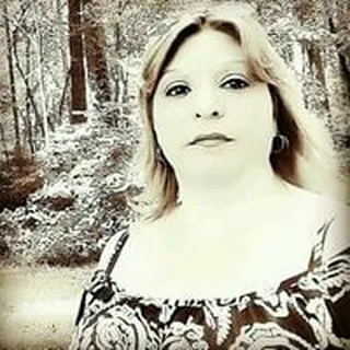 Alma J.