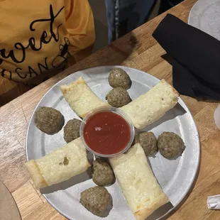 Meatballs and Cheese Bread kids meal