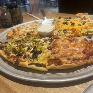Tried pizza with 4 favorites