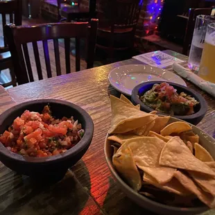 Guac, chips and pico