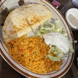 Fajita Quesadilla Lunch