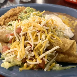 No. 7 Chicken Taquito Plate