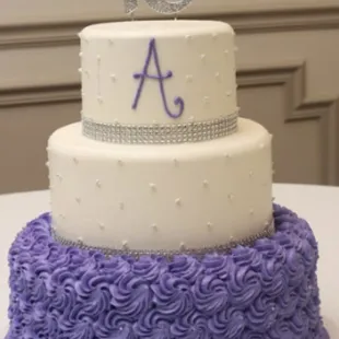 Sweet 16 cake