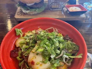 Sherdor Burgers and Sausages