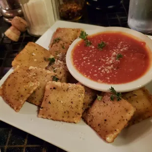 Fried 4 cheese ravioli was excellent