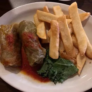 Cabbage Rolls with Fries