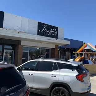 Rather unassuming exterior. Next to where the LP vinyl record store used to be on Alameda.