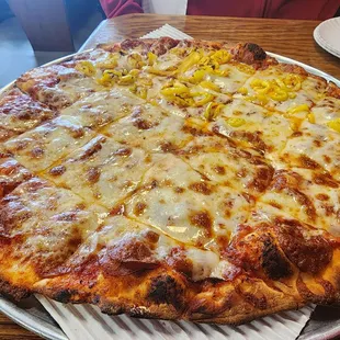 Pepperoni with half banana peppers