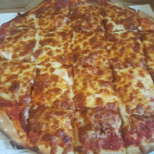 Pepperoni pizza