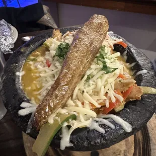 MO's Mocajete with Chicken