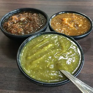 The three salsas that are available. Mickey style.