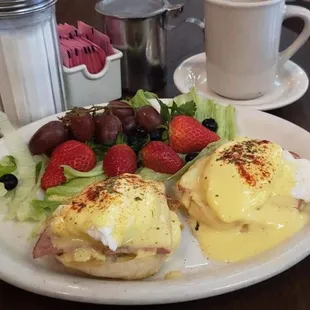 Eggs Benedict
