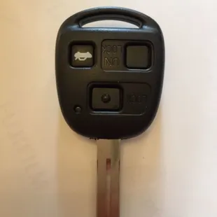 Lexus remote key fob cutting and programming