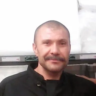 Emilio V.