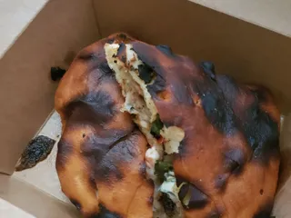 Zeffiro's Pizzeria Downtown