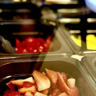 They have a wide variety of fresh toppings.