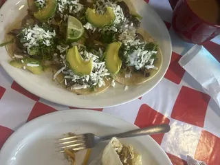 La Loncheria Morenita