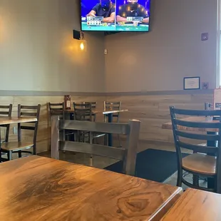 a television in a restaurant