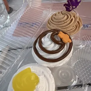 Lemon lust, dolce de Leche and pumpkin spice!