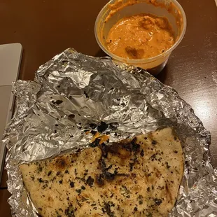 Butter Chicken w/Garlic Naan